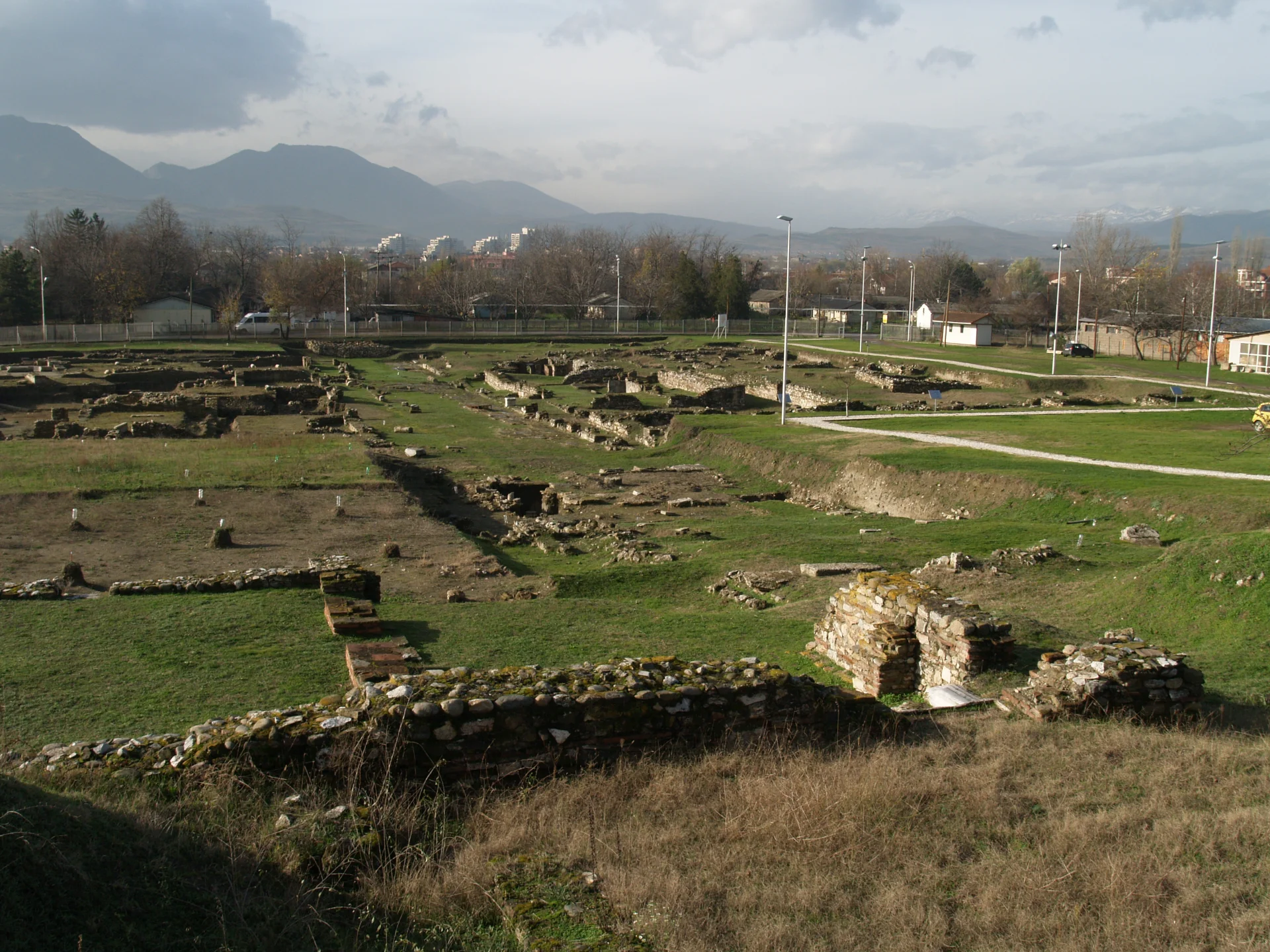 Градска територија, панорама со истражувани градби, лок. Скупи