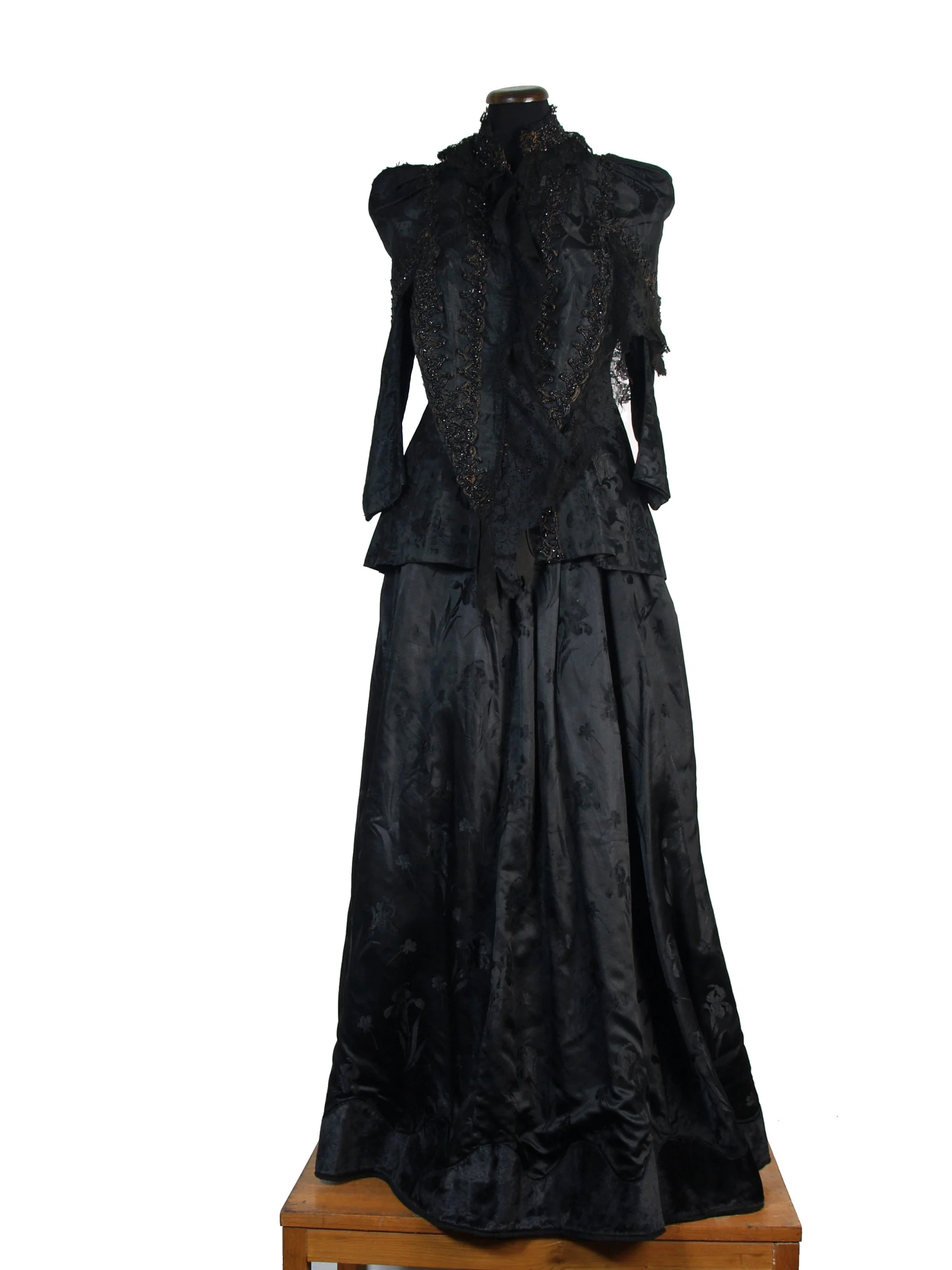 Градски фустан, почеток на 20 век